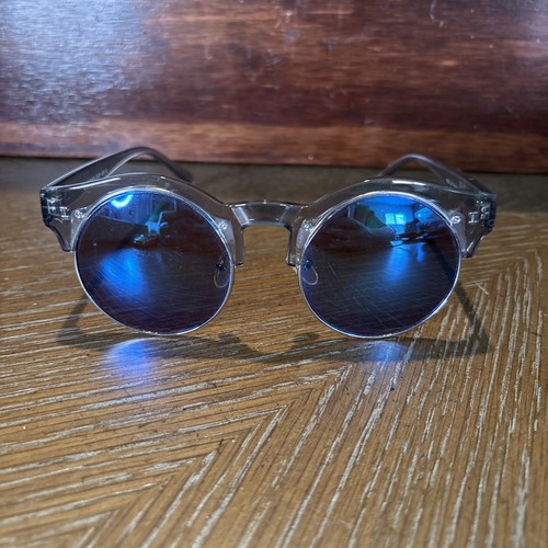 Illesteva sunglasses 91506x - illesteva,