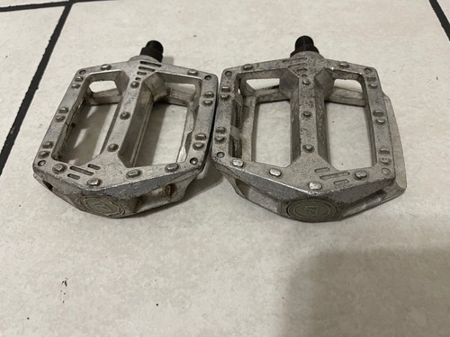 550 pedals fits gt - pedals,