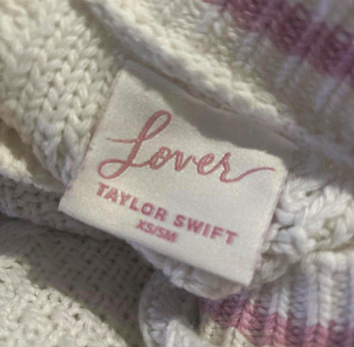 Taylor swift lover knit - taylor,
