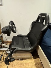 Playseat Evolution + Logitech