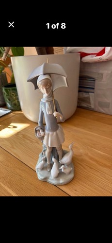 Lladro girl with ducks model - lladro,