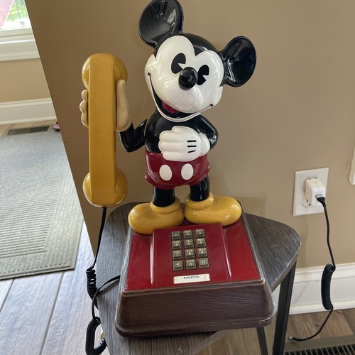 The mickey mouse disney - mickey,