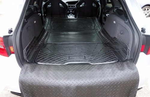 Audi avant rubber boot - boot, mat