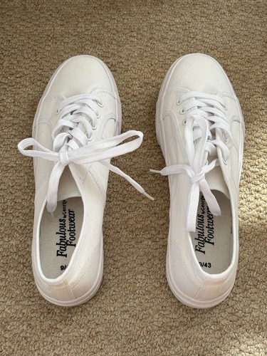 Brand new white - brand, canvas