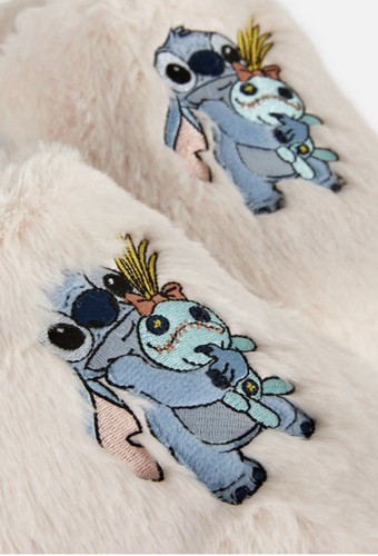 Disney stitch and scrump - stitch,
