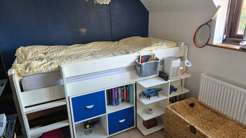 Single wood bed frame - bed,