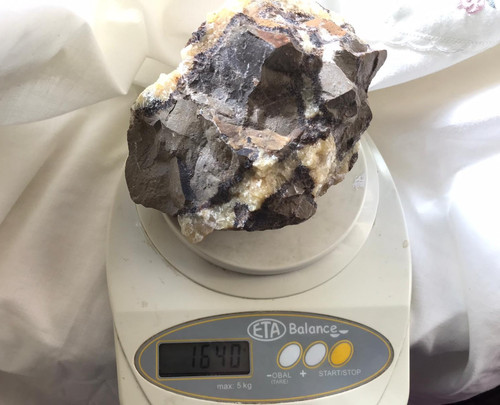 Septarian crystal nodule - septarian,
