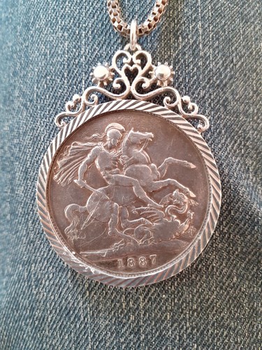 Victoria siver crown 1887 with - crown,
