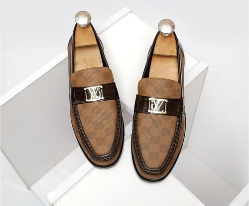 Handmade mens leather shoes