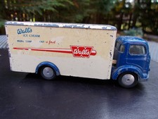 CORGI #453 COMMER REFRIGERATED VAN 'WALLS ICE CREAM'