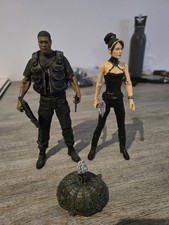 SG1 Diamond Select Figures Teal'c, Vala  And Ancient Communicating Device