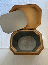 Victorian Satin Birch Pyro
