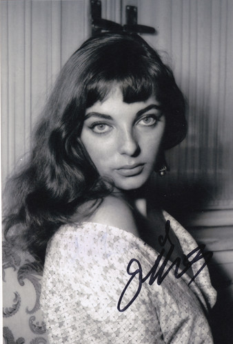 Dame joan collins - joan, hand