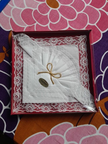 Vintage boxed ladies lace - ladies,