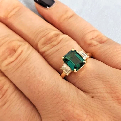 Emerald cut 50ct - 2.50ct, green