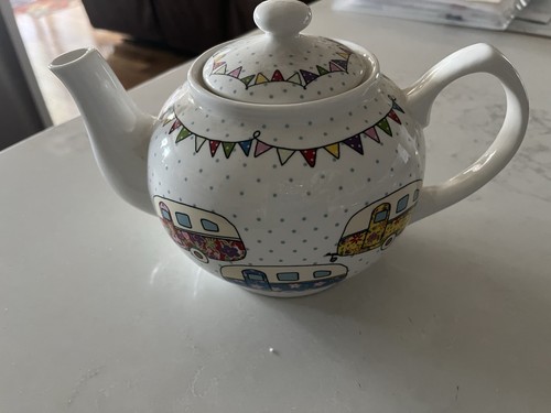 Queens churchill pottery - queens,