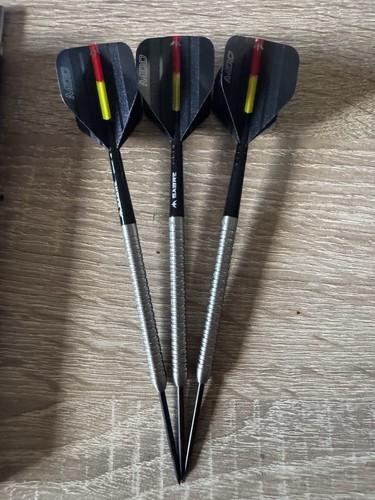 Mike decker darts 22g - darts, boxed