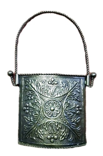 Vtg style embossed - style, metal