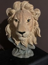 lion head display piece
