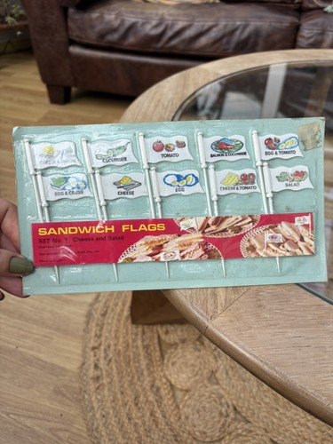 Vintage sandwich flags kitsch - vintage,