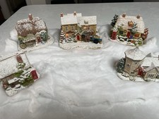 Lilliput Lane Collection Of
