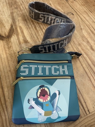 Disney stitch loungefly - disney,