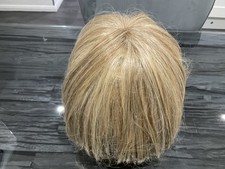 Raquel Welch Signature