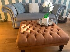 Buttoned footstool coffee