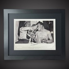 Framed Nat Lofthouse Bolton Wanderers 1958 Hand Signed Photo £39.99 16X20
