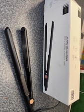John Lewis Ceramic Straightener and heat mat