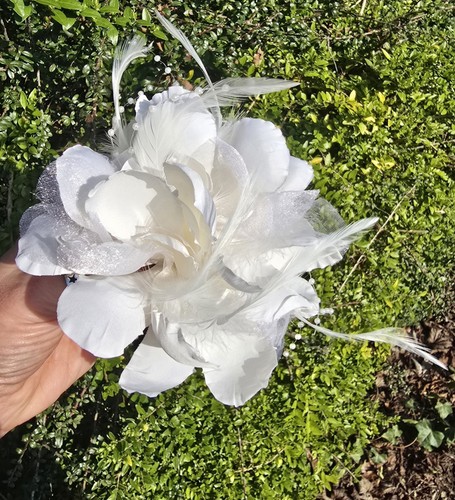 Fascinator white clip - fascinator-,