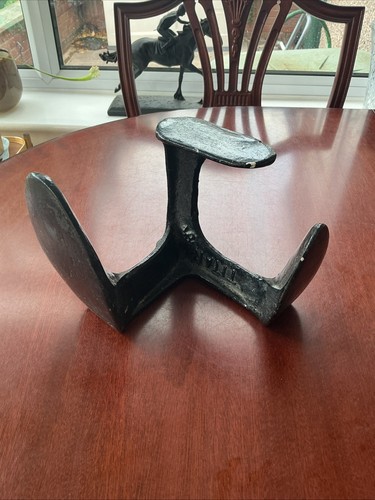 Antique shoe anvil - shoe, titan