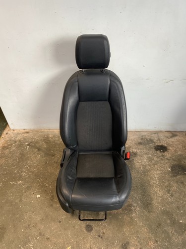 Discovery sport front seat - front,