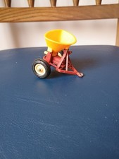 Britains Vicon Vari Spreader 1:32 Scale