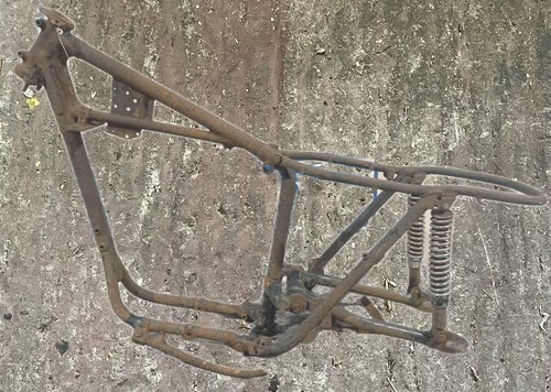 Triumph motorcycle frame - triumph, 6t