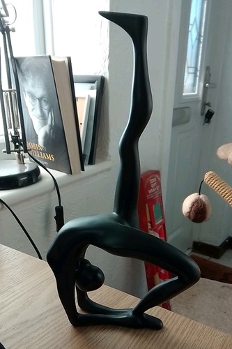 Abstract yoga figure - figure, sculpture