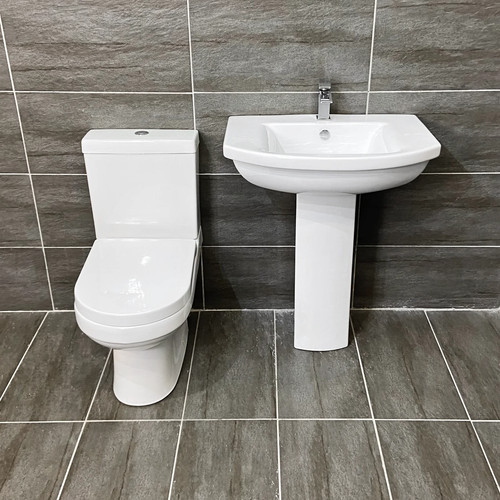 Clearance bathroom suite - bathroom,