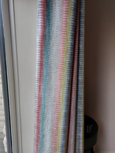 Blinds2go aymara tribal velvet - tribal,