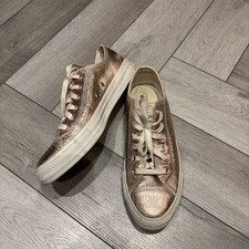 Rose Gold Converse Low Top Croc Detail Size 6