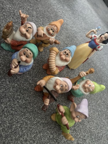 Damaged disney snow - disney, 7