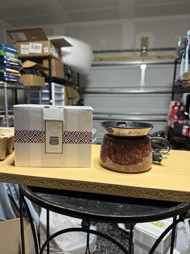 Scentsy red marble - scentsy, wax
