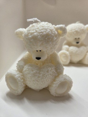 Large teddy bear candle soy - large,