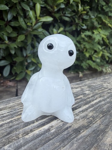 Clear quartz ghost doll - clear,