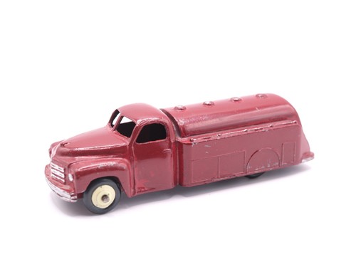 Dinky toys studebaker - dinky, petrol