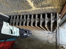 Cast iron radiator small - cast,