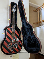 A great example, Hardly used, Fender Duane Peters Sonoran SCE 61 Guitar in case
