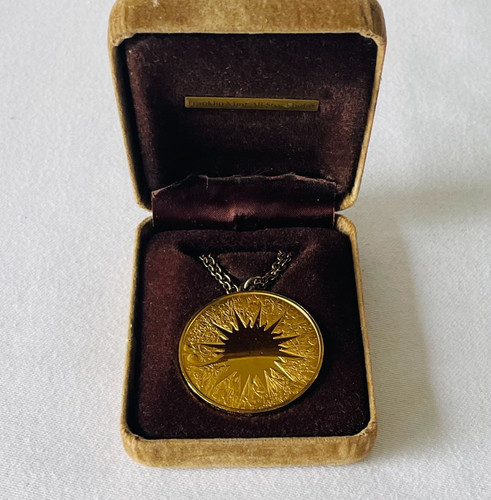 Franklin mint midnight sun - franklin,