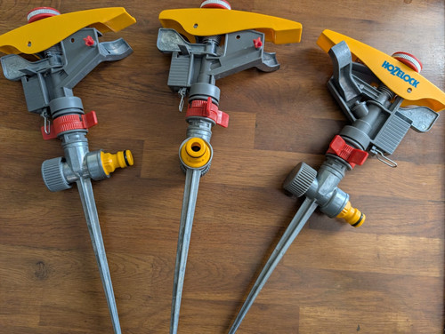 Hozelock pulsating sprinkler - hozelock,