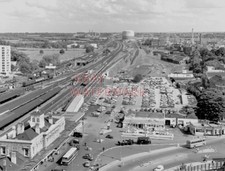 PHOTO  VIEW OF READING RAILWAY
