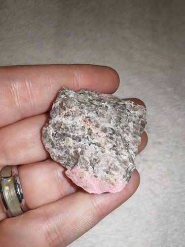 Possible tugtupite matrix - possible,
